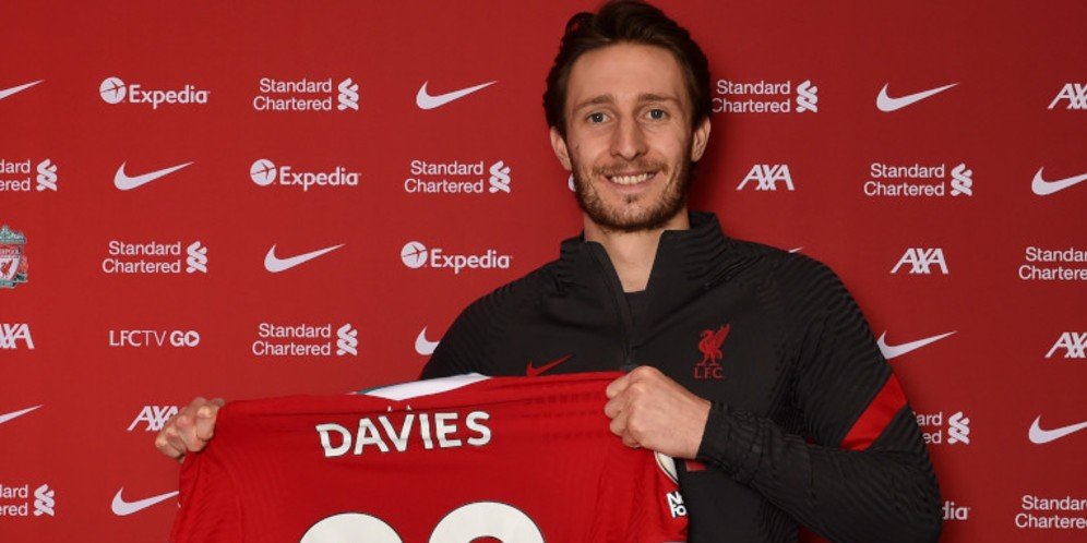 Ben Davies resmi bergabung dengan Liverpool © LFC